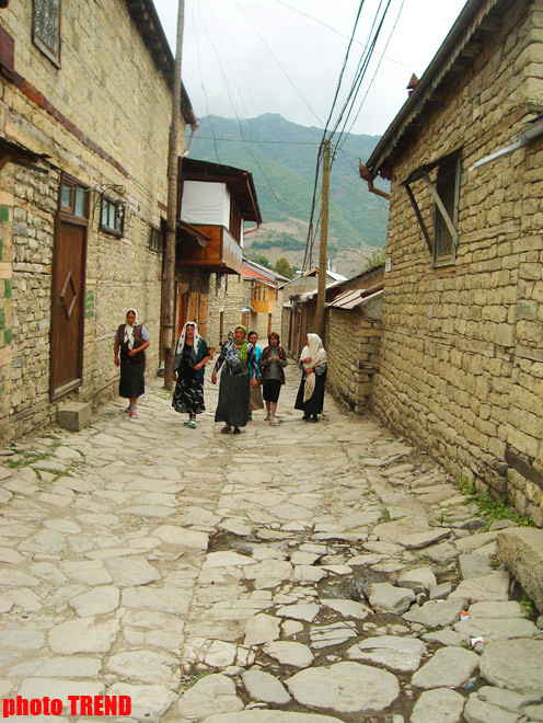 Почему молодые педагоги не желают работать в отдаленных регионах Азербайджана?