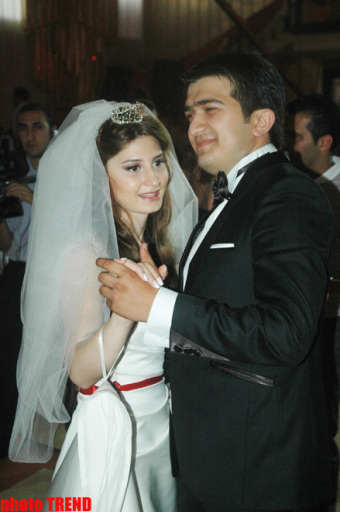 Певец Абдул Халид и его невеста зажгли на собственной свадьбе (фотосессия)