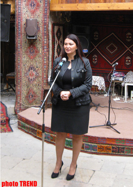 Состоялась презентация книги азербайджанского поэта Исы Джавадоглу (ФОТО)