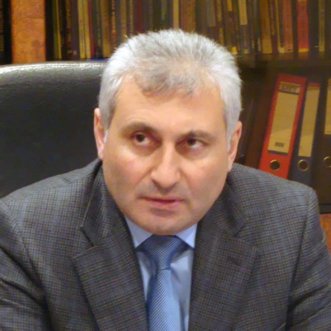 В казахстанском журнале опубликована статья азербайджанского главного редактора