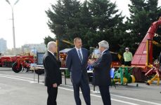Azerbaijani President visits Caspian Agro–2010 International Exhibition (UPDATE) (PHOTO)