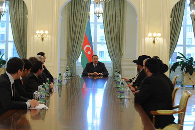 Azerbaijani President receives representatives of Jewish communities (PHOTO)