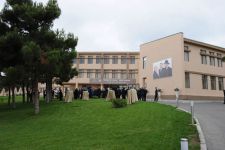 Azerbaijani President opens Chabad Ohr Avner education center for jewish children in Baku (PHOTO)