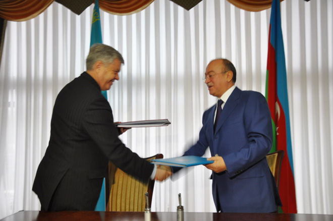 Azerbaijani Emergency Situations Ministry, Kazakhstan sign agreement (PHOTO)