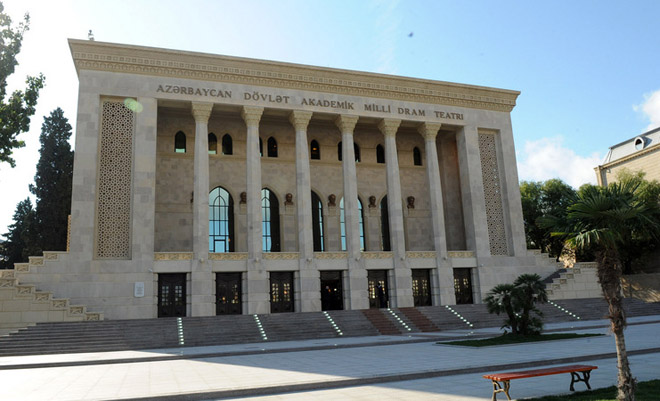 Президент Ильхам Алиев принял участие в открытии здания Азербайджанского государственного академического национального драмтеатра после реконструкции (ФОТО)