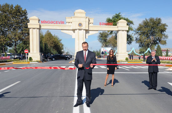 Azərbaycan Prezidenti Mingəçevir-Xaldan yolunun açılışında iştirak edib (FOTO)
