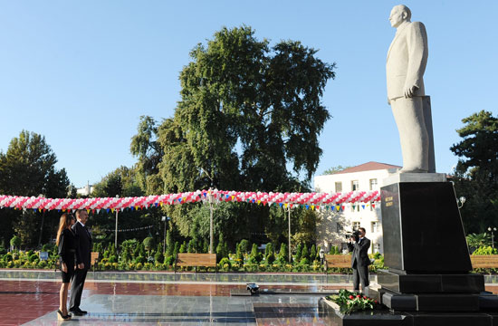 Президент Азербайджана прибыл в Мингячевир (ФОТО)