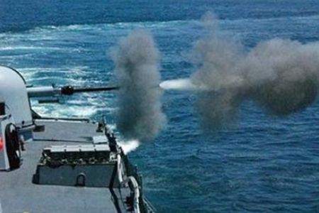 Syrian navy fires at Lebanese fishing boat