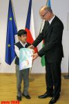 Eleven schoolchildren from Baku awarded medals for participation in Int’l Children's Exhibition in Lidice (UPDATE) (PHOTO)