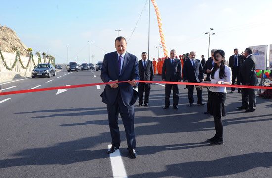 Azerbaijani President inaugurates Baku-Alat highway (PHOTO)