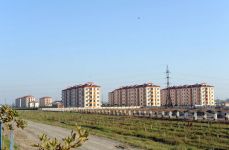 Президент Ильхам Алиев принял участие в открытии комплекса жилых зданий, построенных в Евлахе для семей вынужденных переселенцев (ДОПОЛНЕНО)(ФОТО)