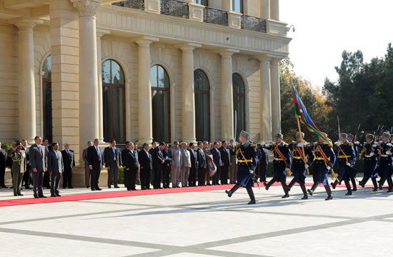 Mahmud Əhmədinejadın rəsmi qarşılanma mərasimi olub (FOTO)