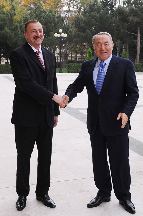 Leaders of Azerbaijan and Kazakhstan meet in Baku (PHOTO)