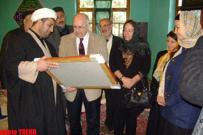 Директор Александрийской библиотеки совершил визит в Гянджу и Товуз