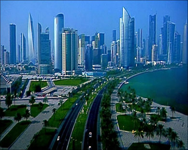 Глава МИД Омана приехал в Доху на фоне кризиса вокруг Катара