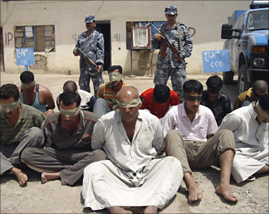 Массовые аресты суннитов в Ираке грозят стране расколом, считает вице-премьер