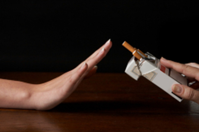 Expectant mothers who quit smoking help baby