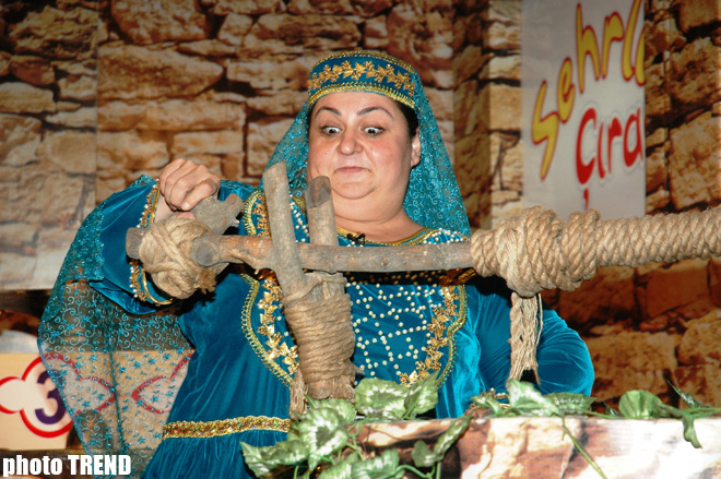ТОП-15 телеведущих-женщин в Азербайджане за 2010 год (фотосессия)