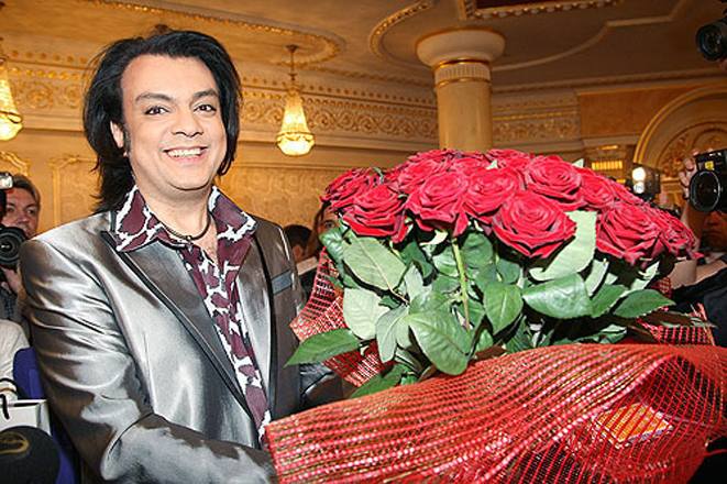 Филипп Киркоров вручил Алле Пугачевой миллион алых роз