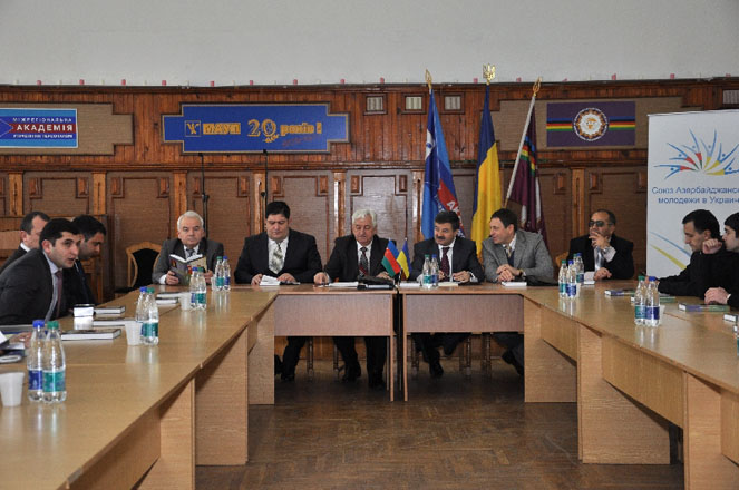 Ukraynada "Prezident İlham Əliyevin iqtisadi və siyasi strategiyası" kitabının təqdimatı keçirilib (FOTO)