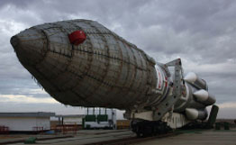 Russian grounds rocket in wake of satellite loss