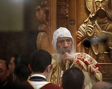 Egypt prepares to bury Coptic Pope
