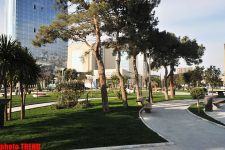 Bakı Ticarət Limanı yaxınlığında yeni salınan park (FOTO)