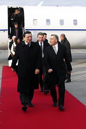 Глава Еврокомиссии Баррозу прибыл в Азербайджан
