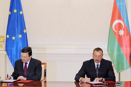 Азербайджан и ЕС подписали декларацию по Южному энергетическому коридору (версия 2)