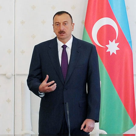Азербайджан придает особое значение развитию связей с Грецией - Президент Ильхам Алиев (версия 2)
