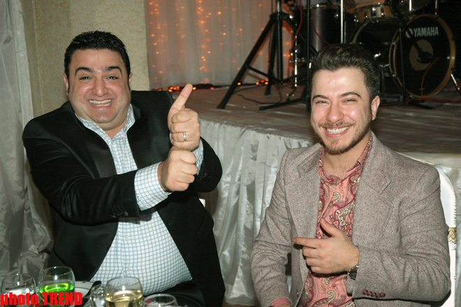 Международный день друзей, или азербайджанские шоу-друзья (фотосессия)