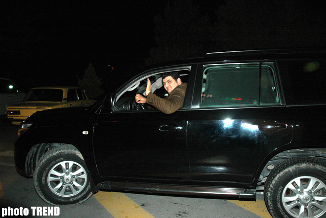 Я вожу автомобиль, достойный настоящих мужчин - ашуг Али Гулиев (фотосессия)