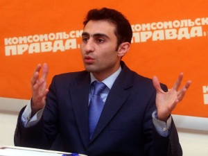 Экстрасенс из Азербайджана рассказал украинцам, как выиграть "Евро – 2012" и предсказал авиакатастрофу