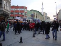 Азербайджанская диаспора провела акцию протеста перед консульством Ирана в Стамбуле (ФОТО)
