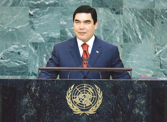 Туркменистан ведет строительство газопровода Восток-Запад высокими темпами - президент