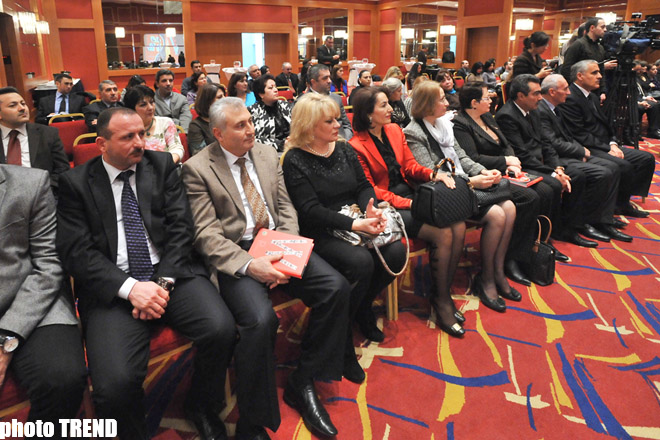 Состоялась презентация книги о женщинах-журналистах Азербайджана (ФОТО)