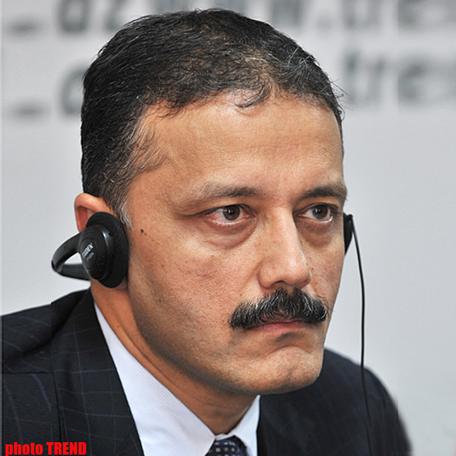 BVF 2011-ci ildə Azərbaycana xərclərin qarşısının alınması siyasətini davam etdirməyi tövsiyə edir (FOTO)