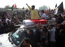 Thousands in Bahrain march in youngster funeral