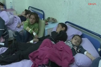 Более 250 детей отравились в Турции