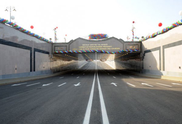 В начале 2014 года в Баку будет сдан крупный комплекс дорожных развязок