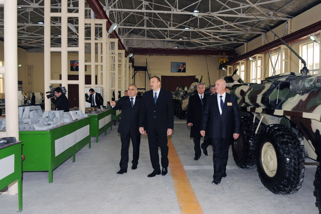 İlham Əliyev Müdafiə Sənayesi Nazirliyinin Bakı cihazqayırma zavodunun açılışında iştirak edib (ƏLAVƏ OLUNUB) (FOTO)