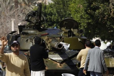 Центр сирийского города Дераа блокирован танками