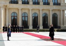 Swiss president officially welcomed to Azerbaijan (PHOTO)