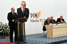 Bakıda Nikolay Baybakovun xatirəsinə həsr olunmuş konfrans keçirilib (FOTO)