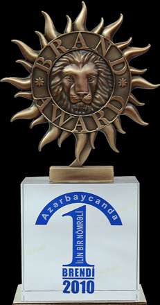 Одна самых больших ковровых фабрик в мире "Азер - Ильме" получила награду "Brend 2010"
