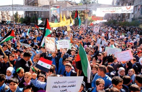 Thousands of anti-government protesters rally in Syria