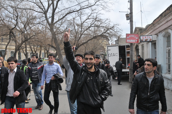 Попытка Общественной палаты провести несанкционированный митинг в Баку не удалась (ФОТО)