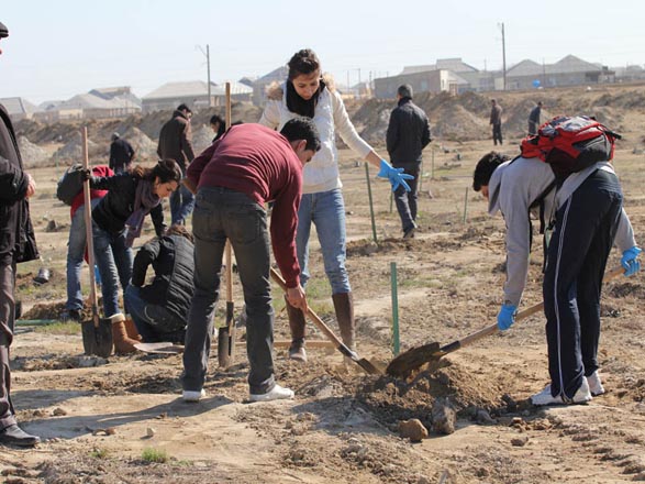 Школьные конкурсы на тему экологии воспитывают молодежь - азербайджанский эколог