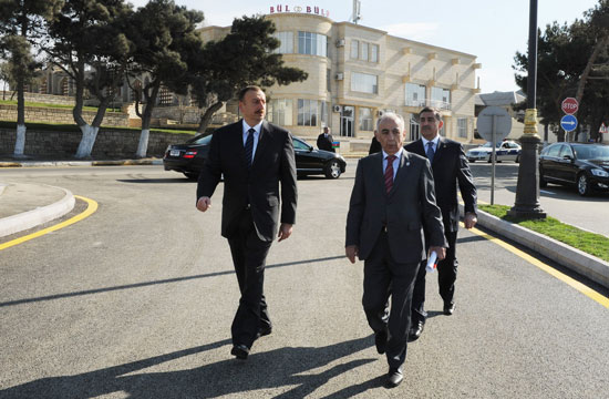 Azerbaijani President gets acquainted with improvement work in Bilajari and Sulutapa settlements (PHOTO)