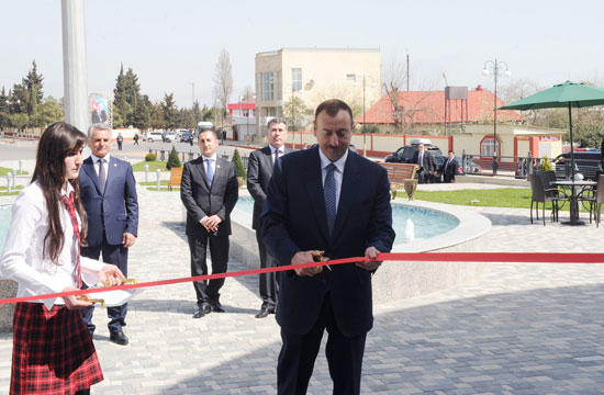 Prezident İlham Əliyev Astarada Gənclər Evinin açılışında iştirak edib (FOTO)